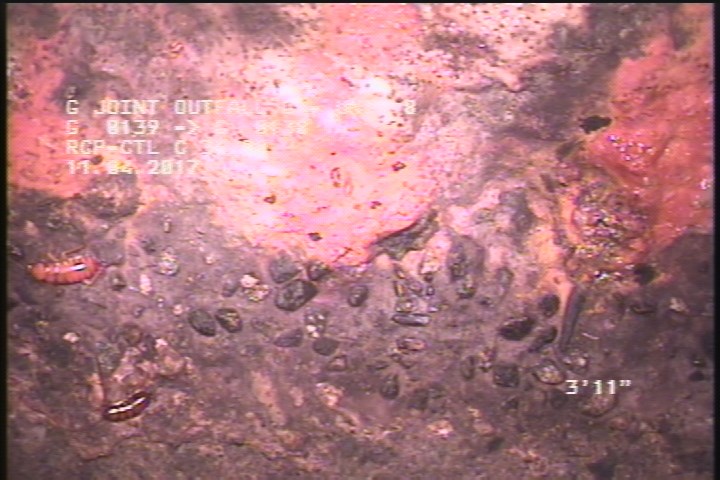 Surface Aggregate Visible, from 09 to 03 o'clock, within 8 inches of joint: YES, Start - SEVERE AGG AREAS OF MISSING TILES