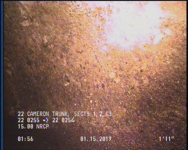 Surface Aggregate Projecting, from 08 to 04 o'clock, within 8 inches of joint: YES, Start
