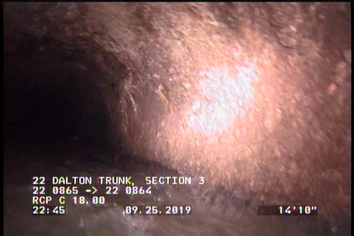 Surface Aggregate Projecting, from 08 to 04 o'clock, within 8 inches of joint: YES, Start