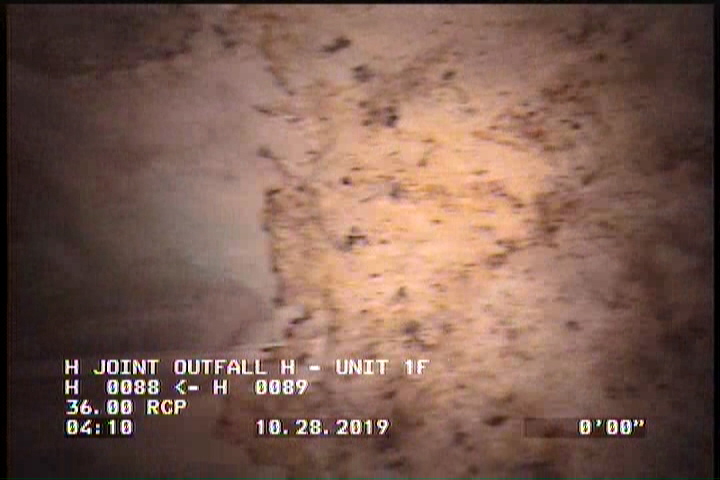 Surface Spalling, from 09 to 03 o'clock, within 8 inches of joint: YES