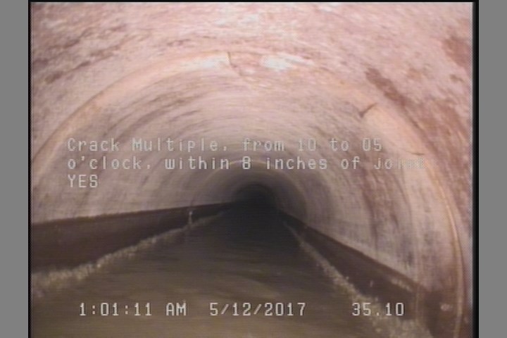 Crack Multiple, from 10 to 05 o'clock, within 8 inches of joint: YES
