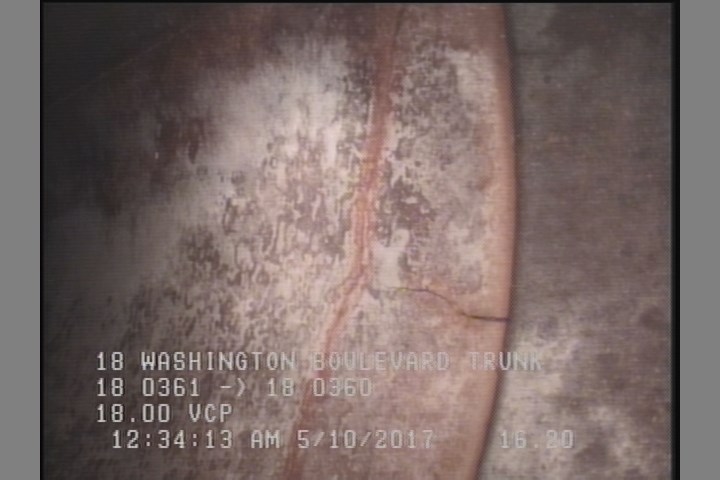 Crack Multiple, from 09 to 02 o'clock, within 8 inches of joint: YES