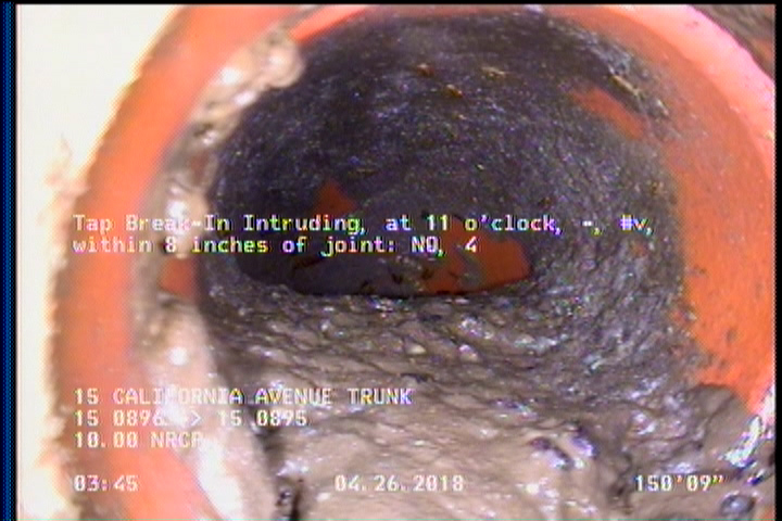 Tap Break-In Intruding, at 11 o'clock, -, #v, within 8 inches of joint: NO, 4", 1"