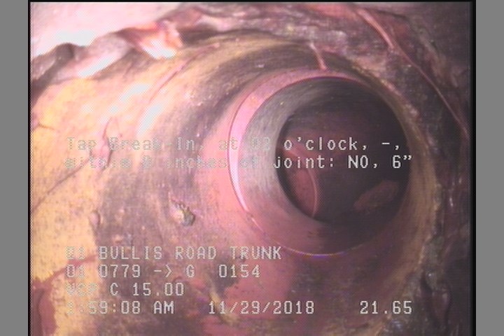 Tap Break-In, at 02 o'clock, -, within 8 inches of joint: NO, 6"