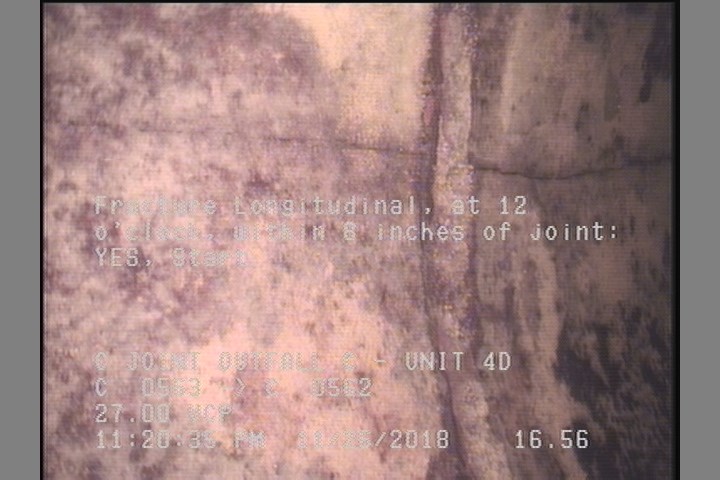 Fracture Longitudinal, at 12 o'clock, within 8 inches of joint: YES, Start