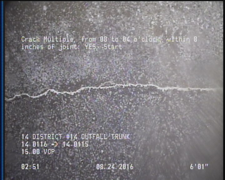 Crack Multiple, from 08 to 04 o'clock, within 8 inches of joint: YES, Start