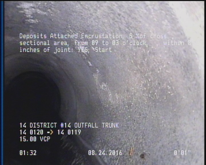 Deposits Attached Encrustation, 5 %of cross sectional area, from 09 to 03 o'clock, , within 8 inches of joint: YES, Start