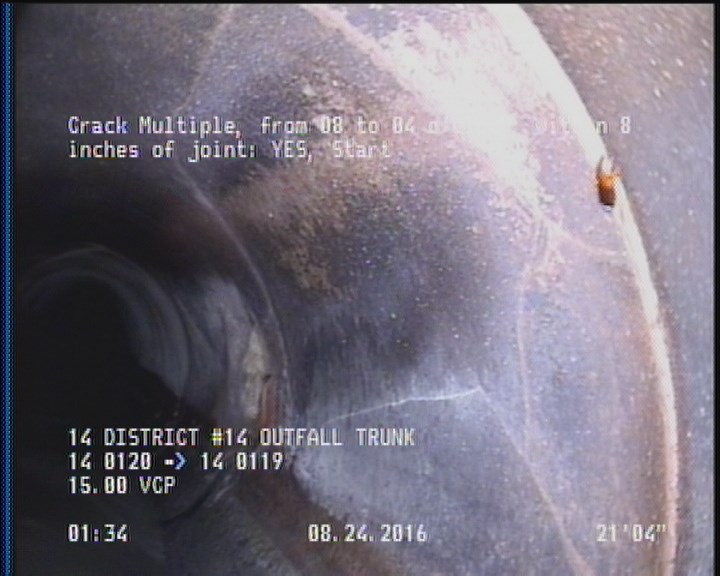 Crack Multiple, from 08 to 04 o'clock, within 8 inches of joint: YES, Start