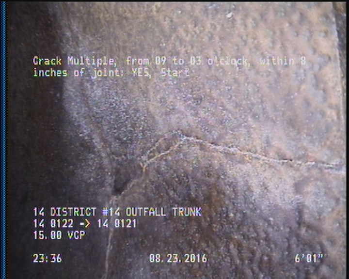Crack Multiple, from 09 to 03 o'clock, within 8 inches of joint: YES, Start