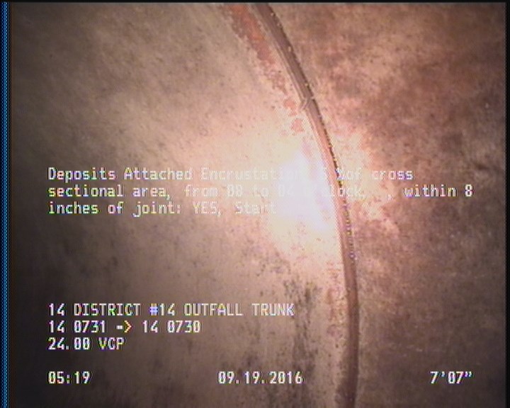 Deposits Attached Encrustation, 5 %of cross sectional area, from 08 to 04 o'clock, , within 8 inches of joint: YES, Start