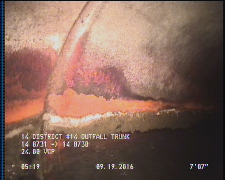 Deposits Attached Grease, 5 %of cross sectional area, from 04 to 08 o'clock, , within 8 inches of joint: YES, Start
