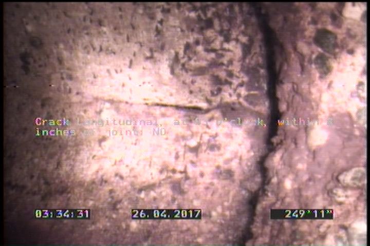 Crack Longitudinal, at 03 o'clock, within 8 inches of joint: NO