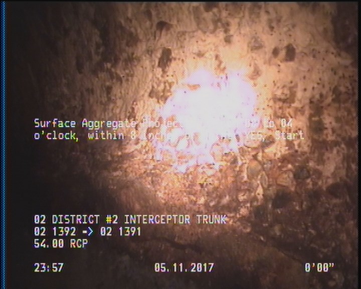 Surface Aggregate Projecting, from 08 to 04 o'clock, within 8 inches of joint: YES, Start