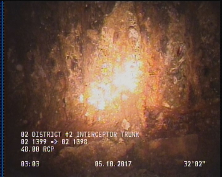 Surface Aggregate Projecting, from 08 to 04 o'clock, within 8 inches of joint: YES, Start