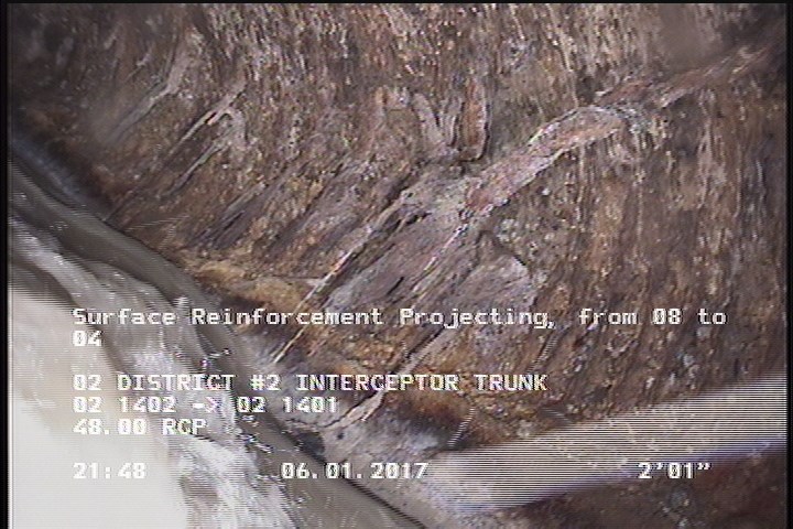 Surface Reinforcement Projecting, from 08 to 04 o'clock, within 8 inches of joint: YES, Start