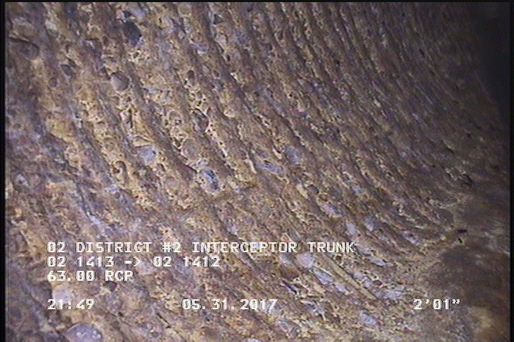 Surface Aggregate Projecting, from 08 to 04 o'clock, within 8 inches of joint: YES