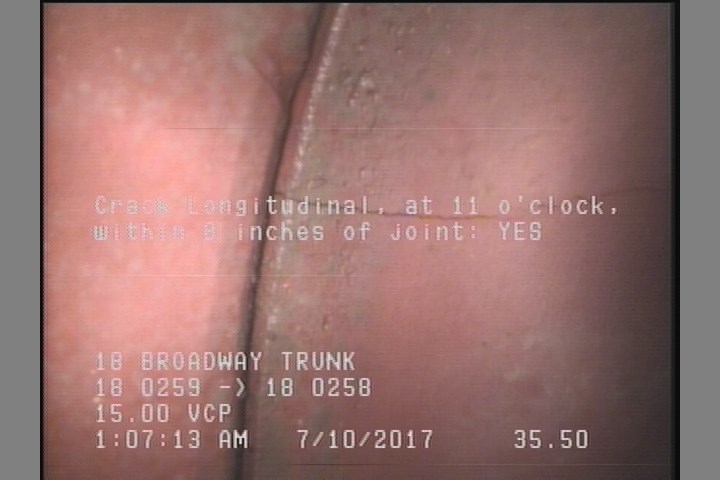 Crack Longitudinal, at 11 o'clock, within 8 inches of joint: YES