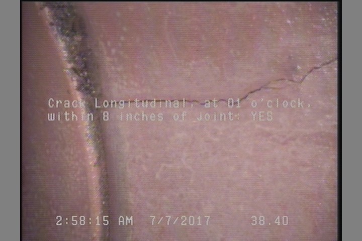 Crack Longitudinal, at 01 o'clock, within 8 inches of joint: YES