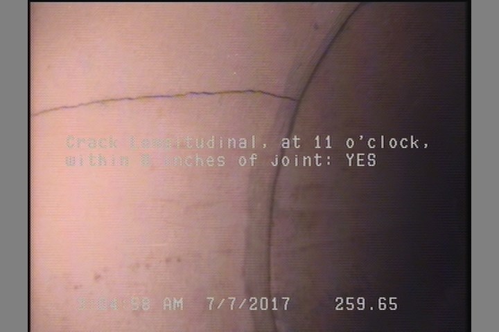 Crack Longitudinal, at 11 o'clock, within 8 inches of joint: YES