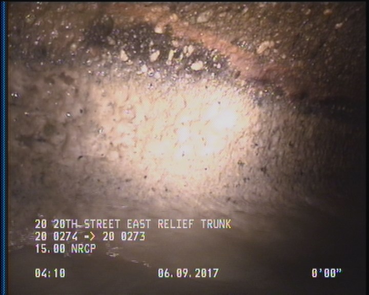 Deposits Attached Grease, 5 %of cross sectional area, from 04 to 08 o'clock, , within 8 inches of joint: YES, Start
