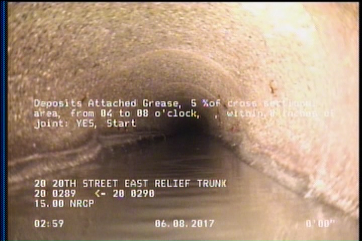 Deposits Attached Grease, 5 %of cross sectional area, from 04 to 08 o'clock, , within 8 inches of joint: YES, Start