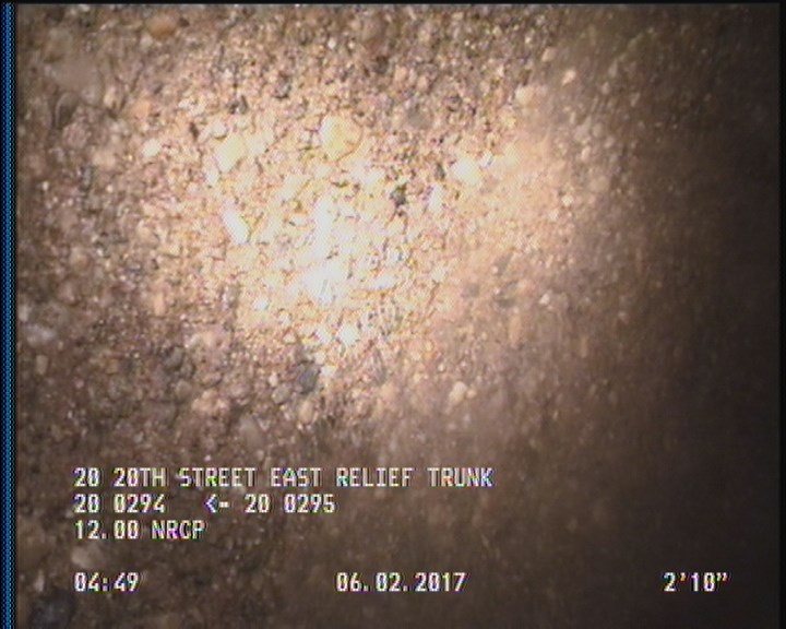 Surface Aggregate Projecting, from 09 to 03 o'clock, within 8 inches of joint: YES, Start