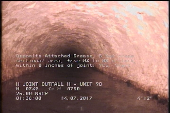 Deposits Attached Grease, 5 %of cross sectional area, from 04 to 08 o'clock, , within 8 inches of joint: YES, Start