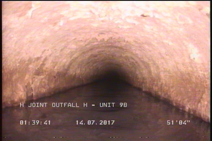 Deposits Settled Compacted, 10 %of cross sectional area, from 05 to 07 o'clock, , within 8 inches of joint: YES, Start