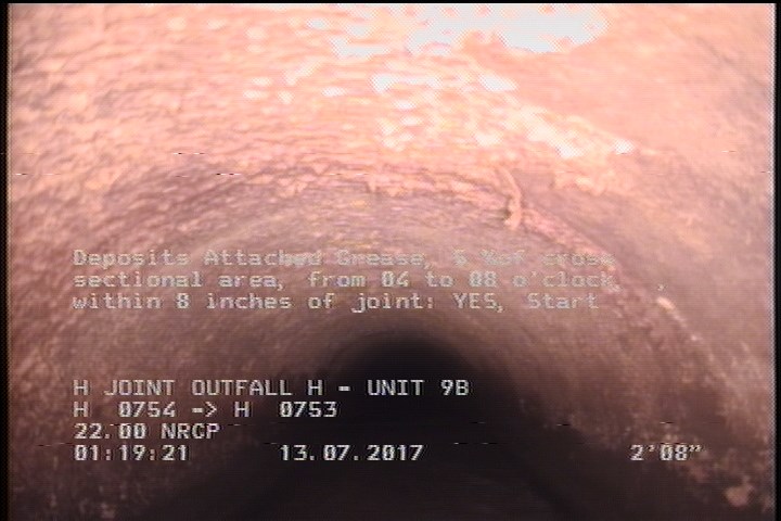 Deposits Attached Grease, 5 %of cross sectional area, from 04 to 08 o'clock, , within 8 inches of joint: YES, Start