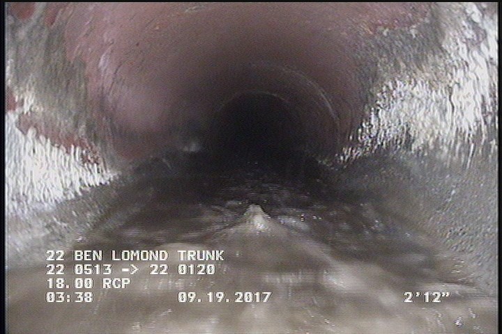 Deposits Attached Grease, 5 %of cross sectional area, from 04 to 08 o'clock, , within 8 inches of joint: YES, Start