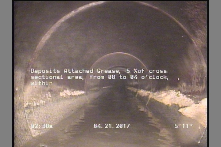 Deposits Attached Grease, 5 %of cross sectional area, from 08 to 04 o'clock, , within 8 inches of joint: YES, Start