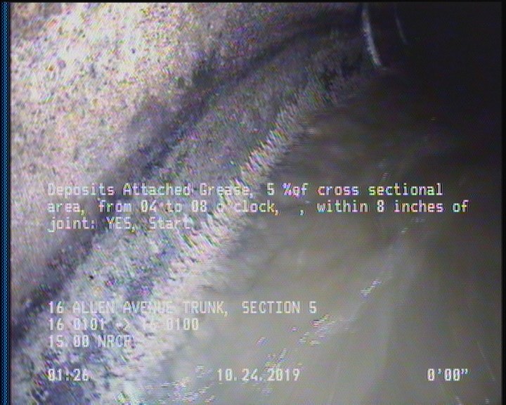Deposits Attached Grease, 5 %of cross sectional area, from 04 to 08 o'clock, , within 8 inches of joint: YES, Start