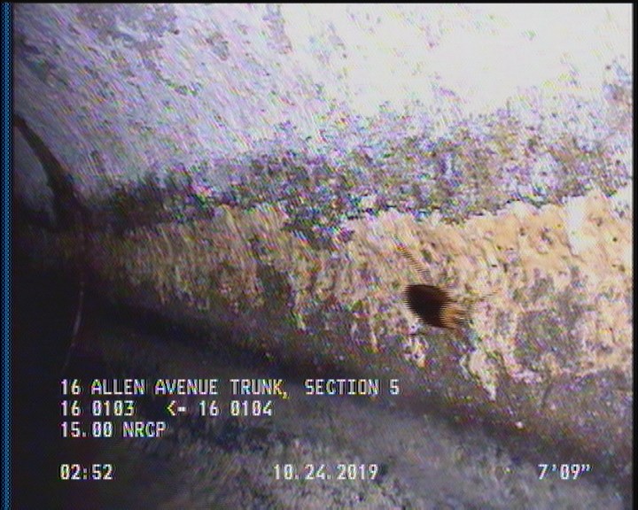 Surface Spalling, from 08 to 04 o'clock, within 8 inches of joint: YES, Start
