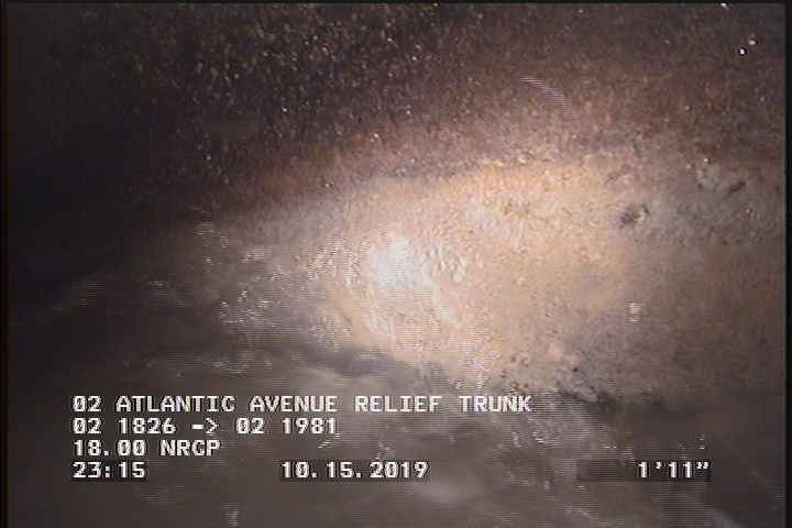 Deposits Attached Grease, 5 %of cross sectional area, from 04 to 08 o'clock, , within 8 inches of joint: YES, Start