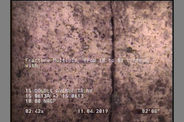 Fracture Multiple, from 10 to 02 o'clock, within 8 inches of joint: YES, Start