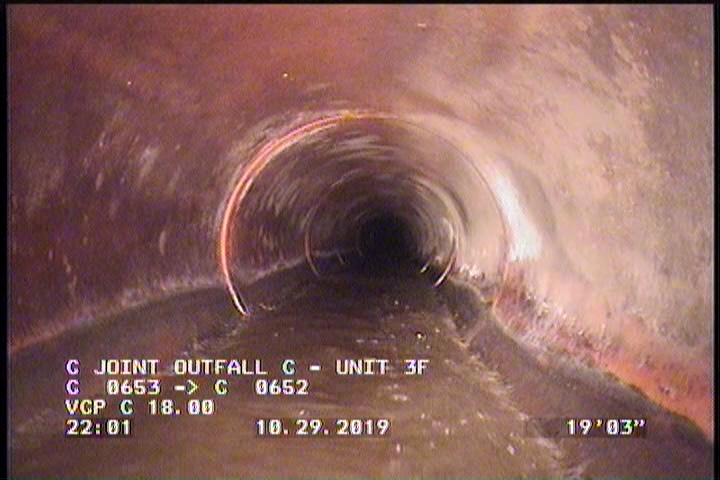 Deposits Attached Grease, 5 %of cross sectional area, from 04 to 08 o'clock, , within 8 inches of joint: YES, Start