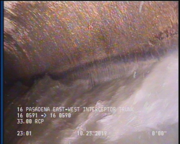 Deposits Attached Grease, 5 %of cross sectional area, from 04 to 08 o'clock, , within 8 inches of joint: YES, Start