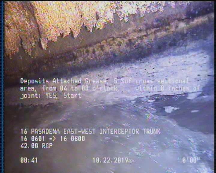 Deposits Attached Grease, 5 %of cross sectional area, from 04 to 08 o'clock, , within 8 inches of joint: YES, Start