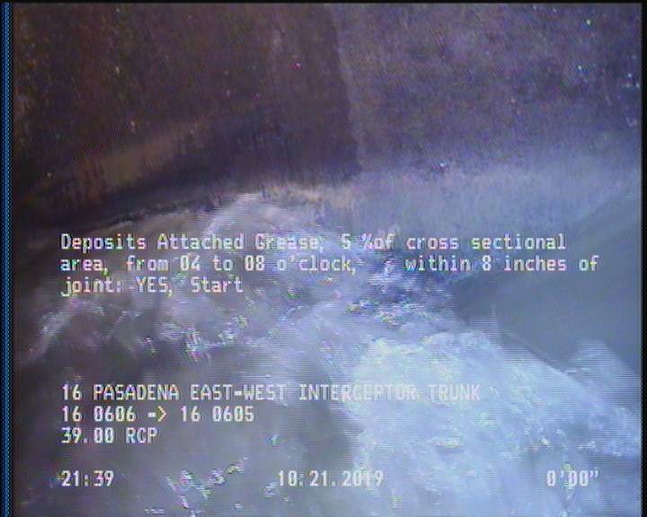 Deposits Attached Grease, 5 %of cross sectional area, from 04 to 08 o'clock, , within 8 inches of joint: YES, Start