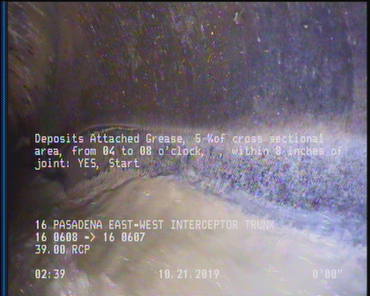 Deposits Attached Grease, 5 %of cross sectional area, from 04 to 08 o'clock, , within 8 inches of joint: YES, Start