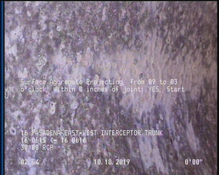 Surface Aggregate Projecting, from 09 to 03 o'clock, within 8 inches of joint: YES, Start