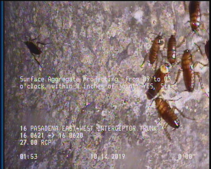 Surface Aggregate Projecting, from 09 to 03 o'clock, within 8 inches of joint: YES, Start
