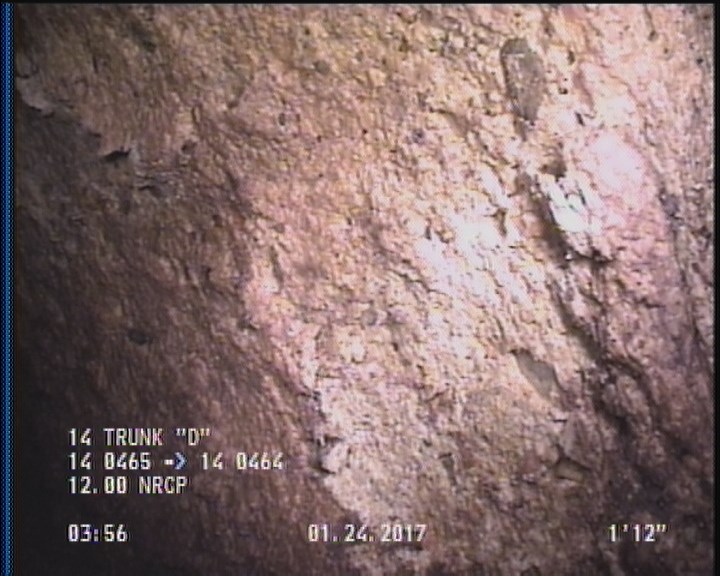Surface Aggregate Projecting, from 08 to 04 o'clock, within 8 inches of joint: YES, Start