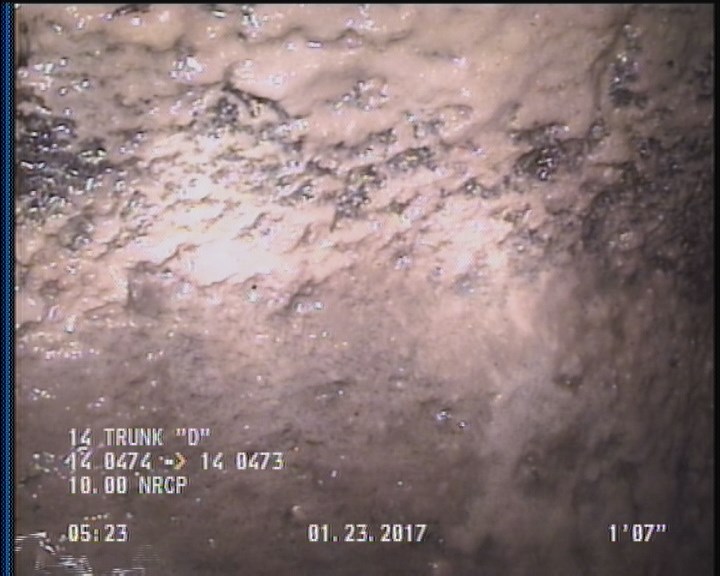Deposits Attached Grease, 5 %of cross sectional area, from 04 to 08 o'clock, , within 8 inches of joint: YES, Start