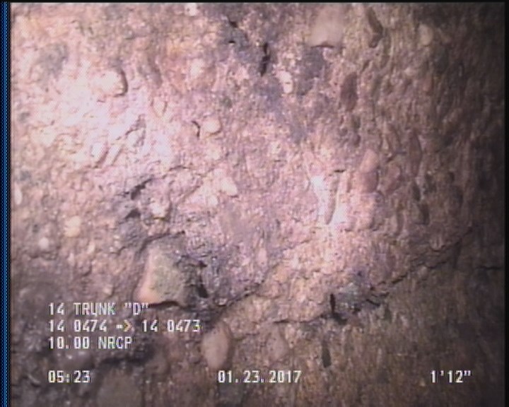 Surface Aggregate Projecting, from 08 to 04 o'clock, within 8 inches of joint: YES, Start