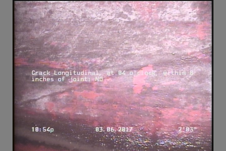 Crack Longitudinal, at 04 o'clock, within 8 inches of joint: NO