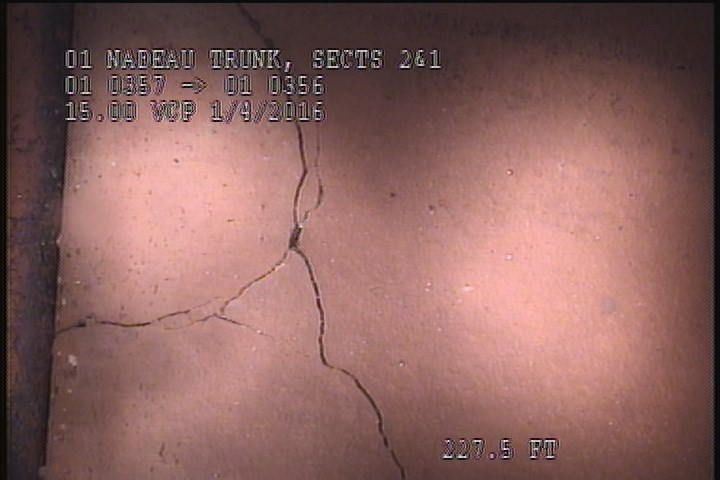 Crack Multiple, from 10 to 02 o'clock, within 8 inches of joint: YES