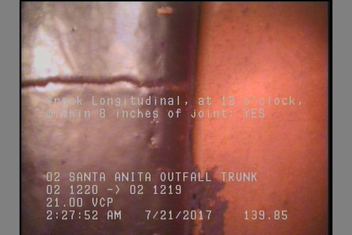 Crack Longitudinal, at 12 o'clock, within 8 inches of joint: YES