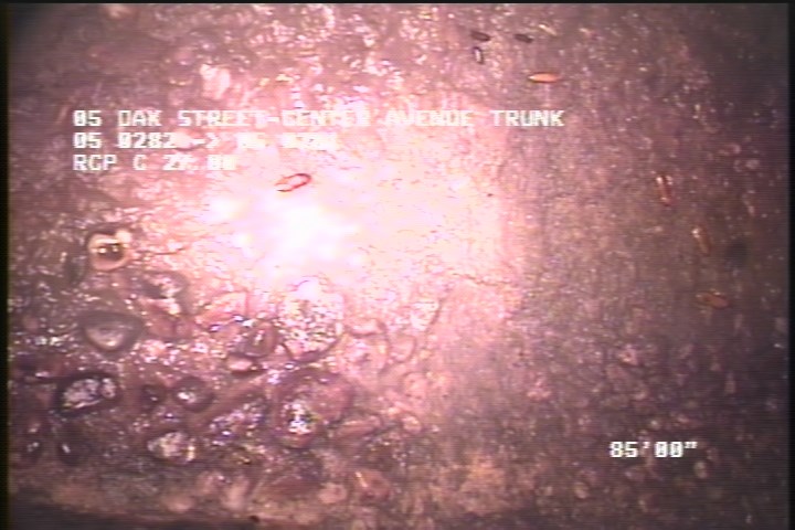 Surface Aggregate Projecting, from 08 to 04 o'clock, within 8 inches of joint: YES - SEVERE AGG