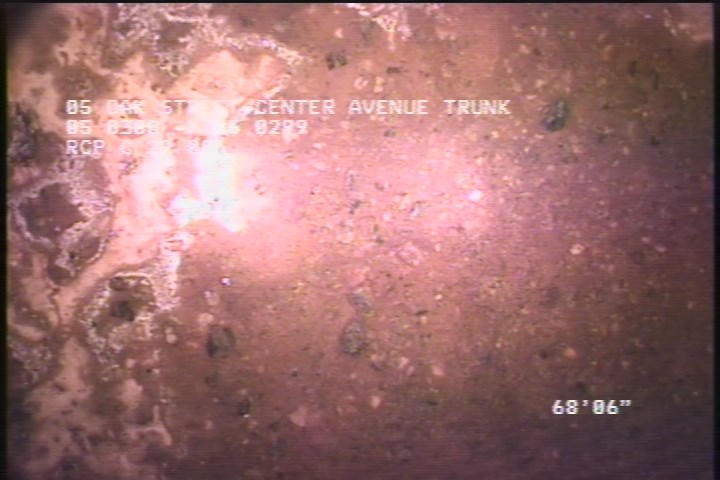 Surface Aggregate Projecting, from 08 to 04 o'clock, within 8 inches of joint: NO - PRJECTING SEVERE AGG